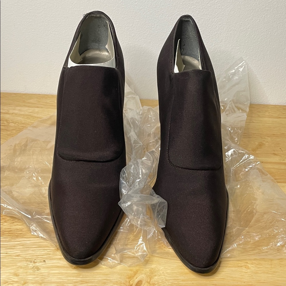 PAZZO Black Ankle Boots